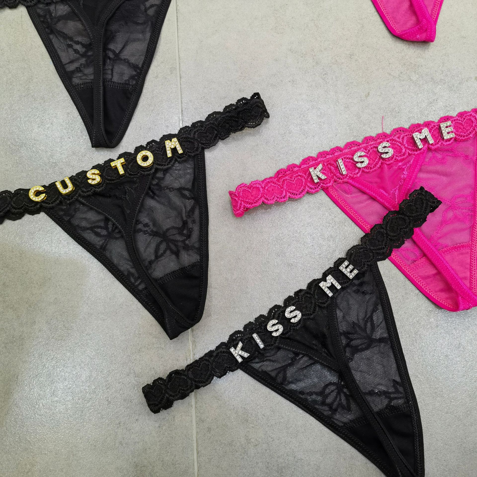 Customize Thongs Crystal Name  - Body Jewelry For Women incelemesi ve fiyatı