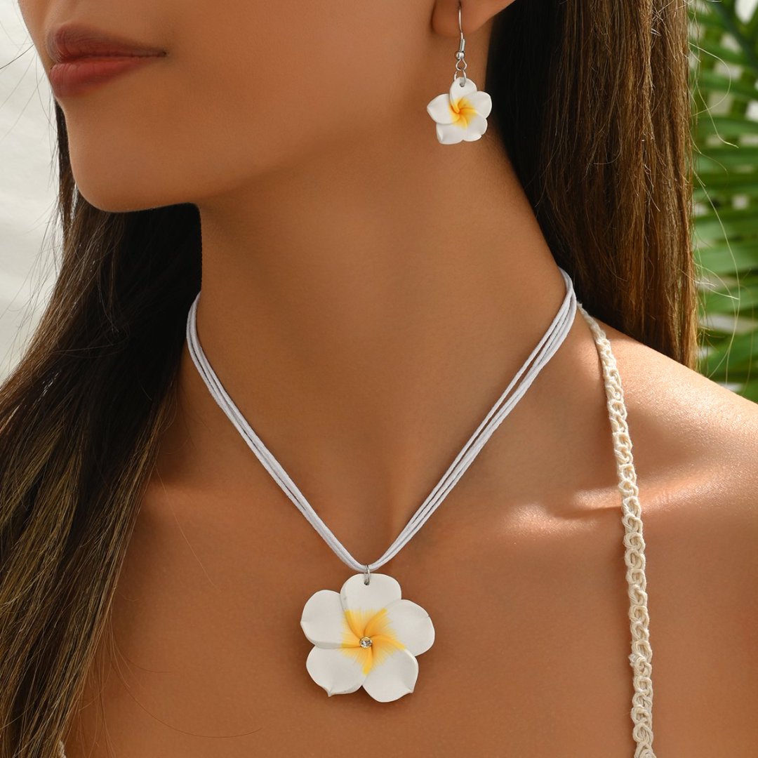 Soft Pottery Bohemian Plumeria - Body Jewelry And Earrings incelemesi ve fiyatı