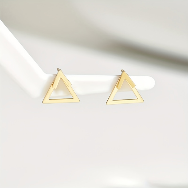 1 Pair Geometric Triangle Stud - Body Jewelry And Earrings incelemesi ve fiyatı