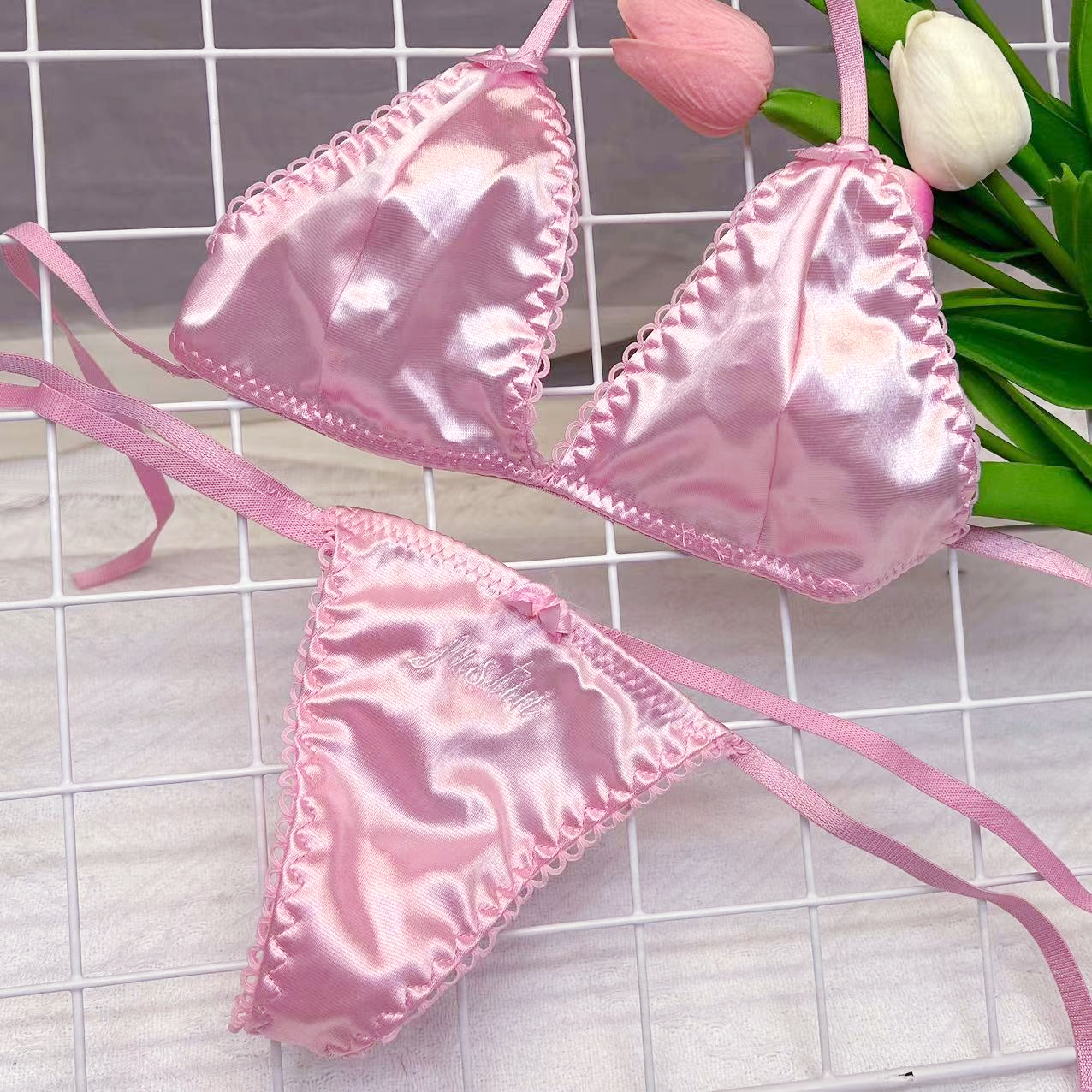 Custom Thongs Bra Sets Bikini  - Body Jewelry Names incelemesi ve fiyatı